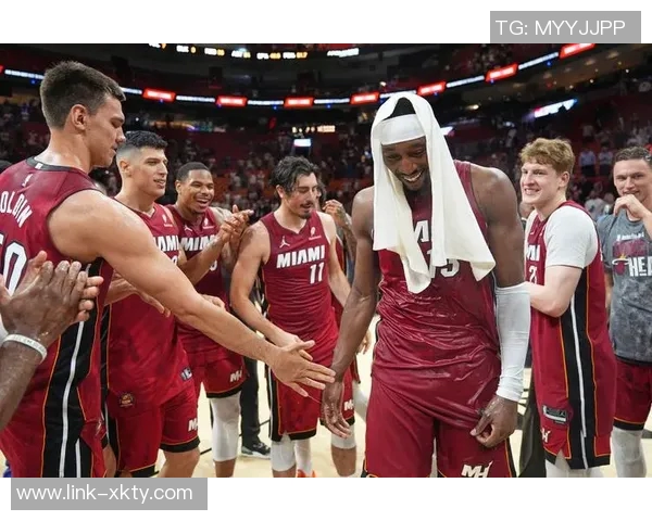 斯波称赞阿德巴约的领导力在更衣室中至关重要助力球队克服困难